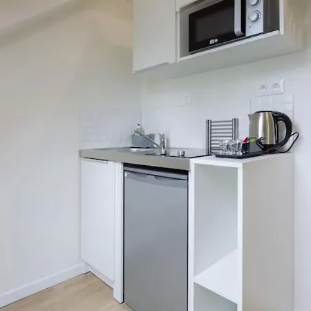 6 Proche De La Gare Et Du Centre شقة *