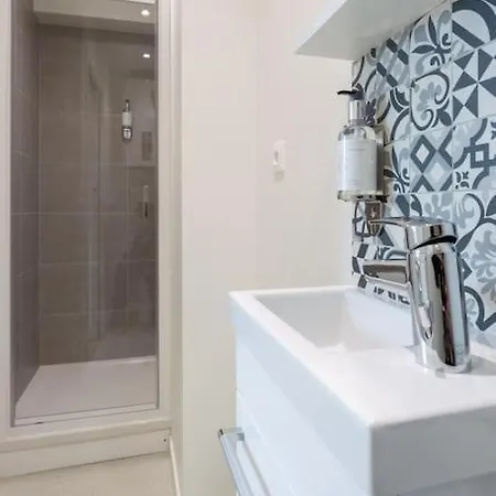 6 Proche De La Gare Et Du Centre شقة أميا