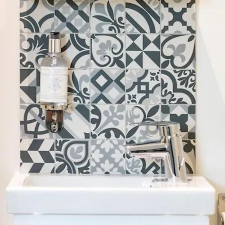 6 Proche De La Gare Et Du Centre * أميا